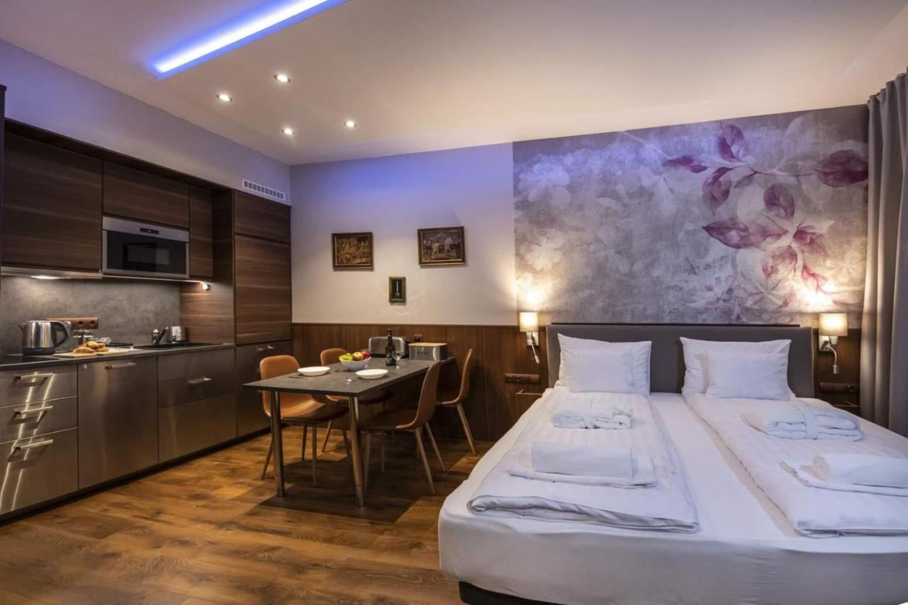 Spa Residence Carbona Heviz - Relax, Sissi Apartmanok Buitenkant foto
