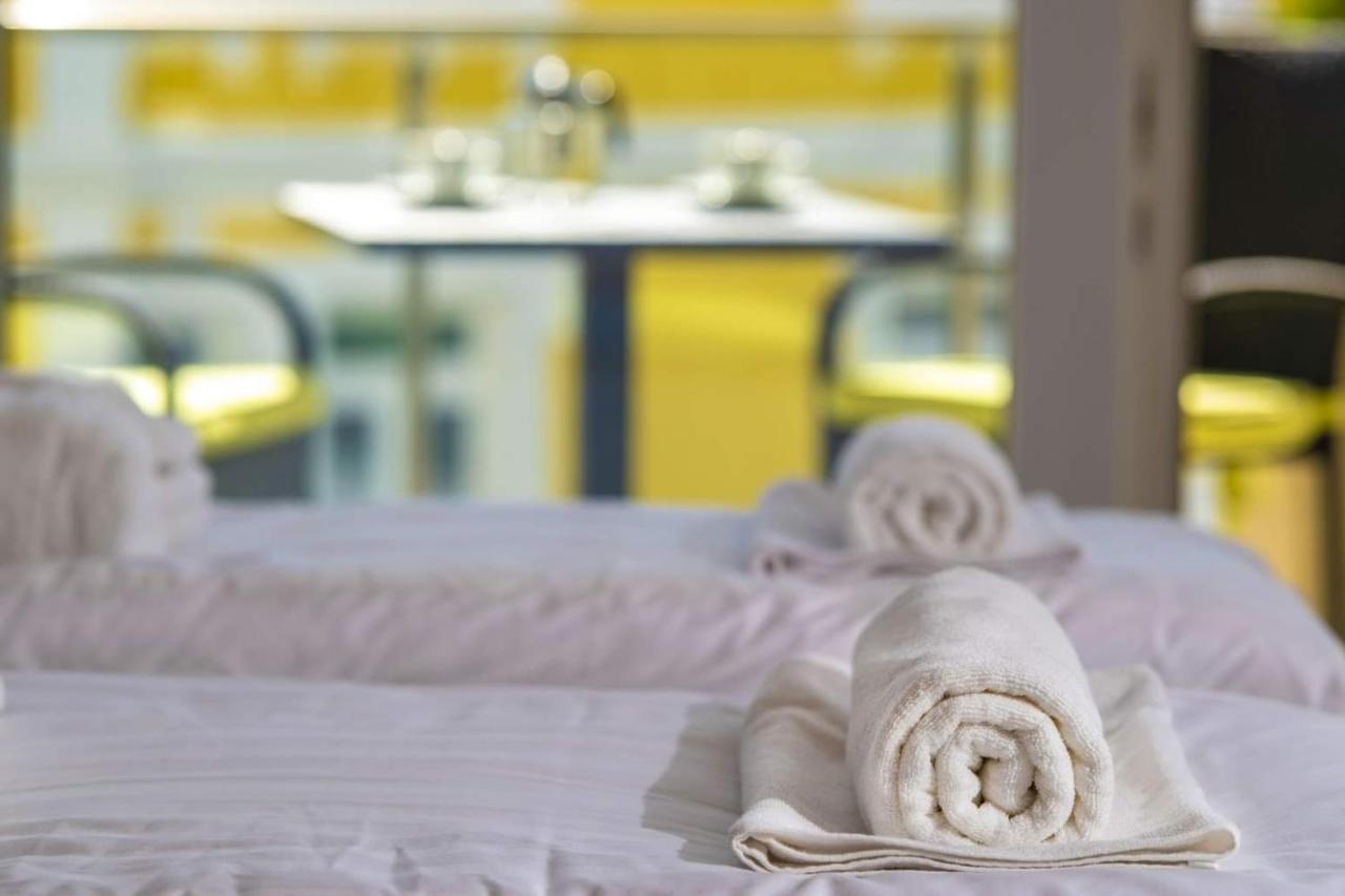Spa Residence Carbona Heviz - Relax, Sissi Apartmanok Buitenkant foto