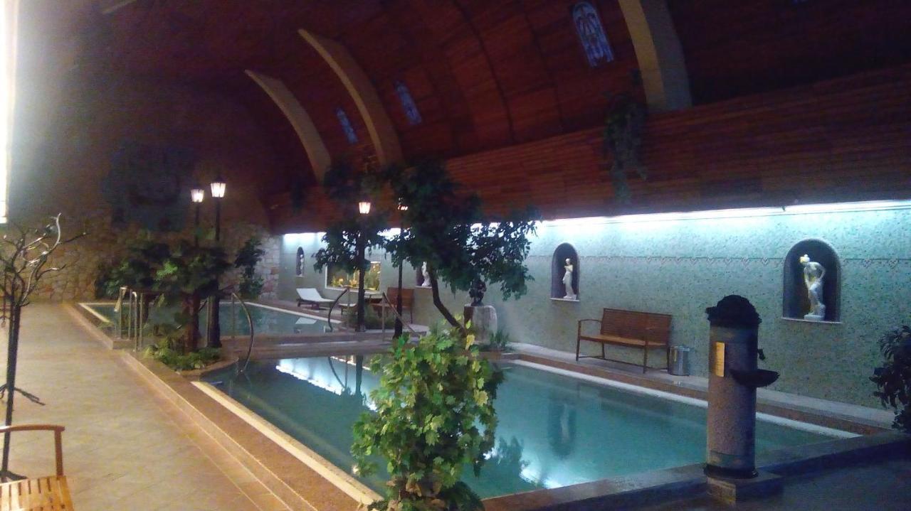 Spa Residence Carbona Heviz - Relax, Sissi Apartmanok Buitenkant foto