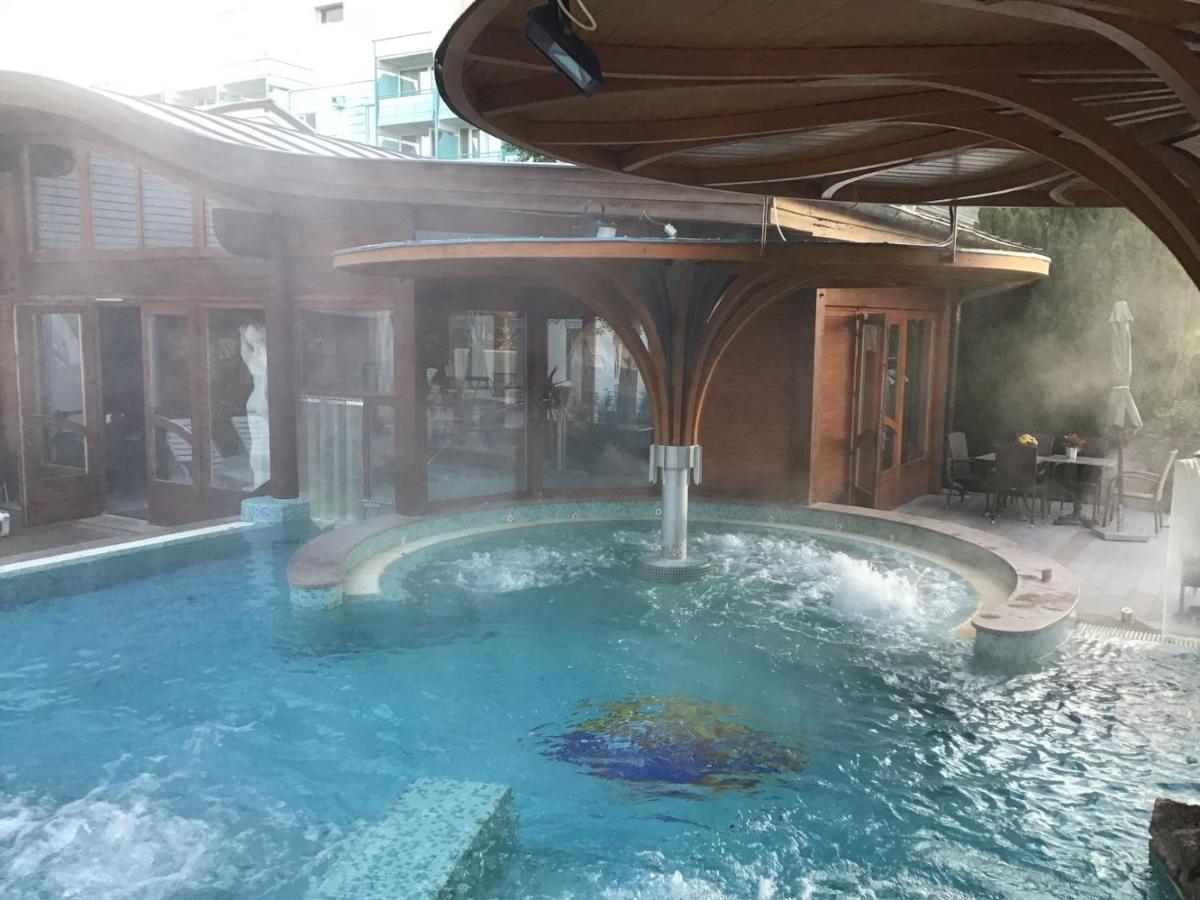 Spa Residence Carbona Heviz - Relax, Sissi Apartmanok Buitenkant foto